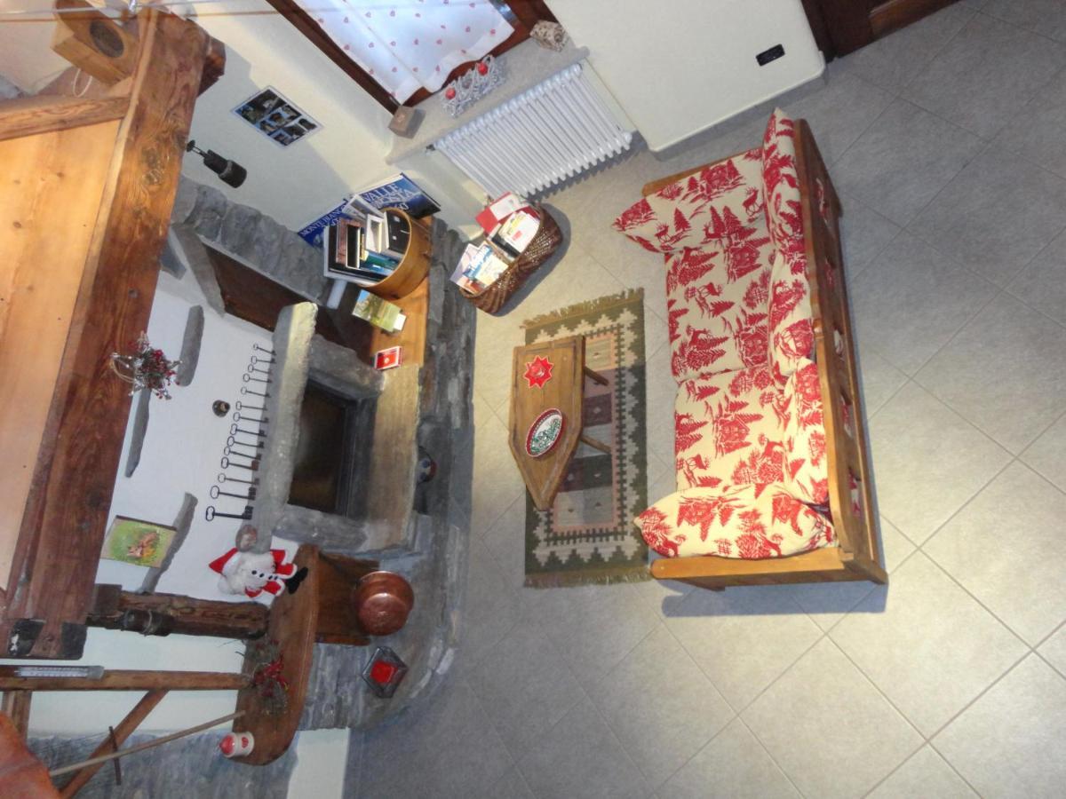 Appartement Les Chevreuils à Arvier Extérieur photo